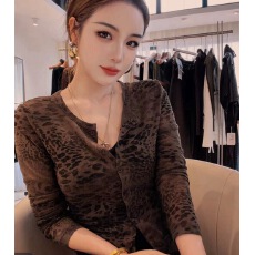 批发秋装新款美式复古豹纹V领双拉链长袖上衣女秋季薄<b class='q'>外套</b>短款