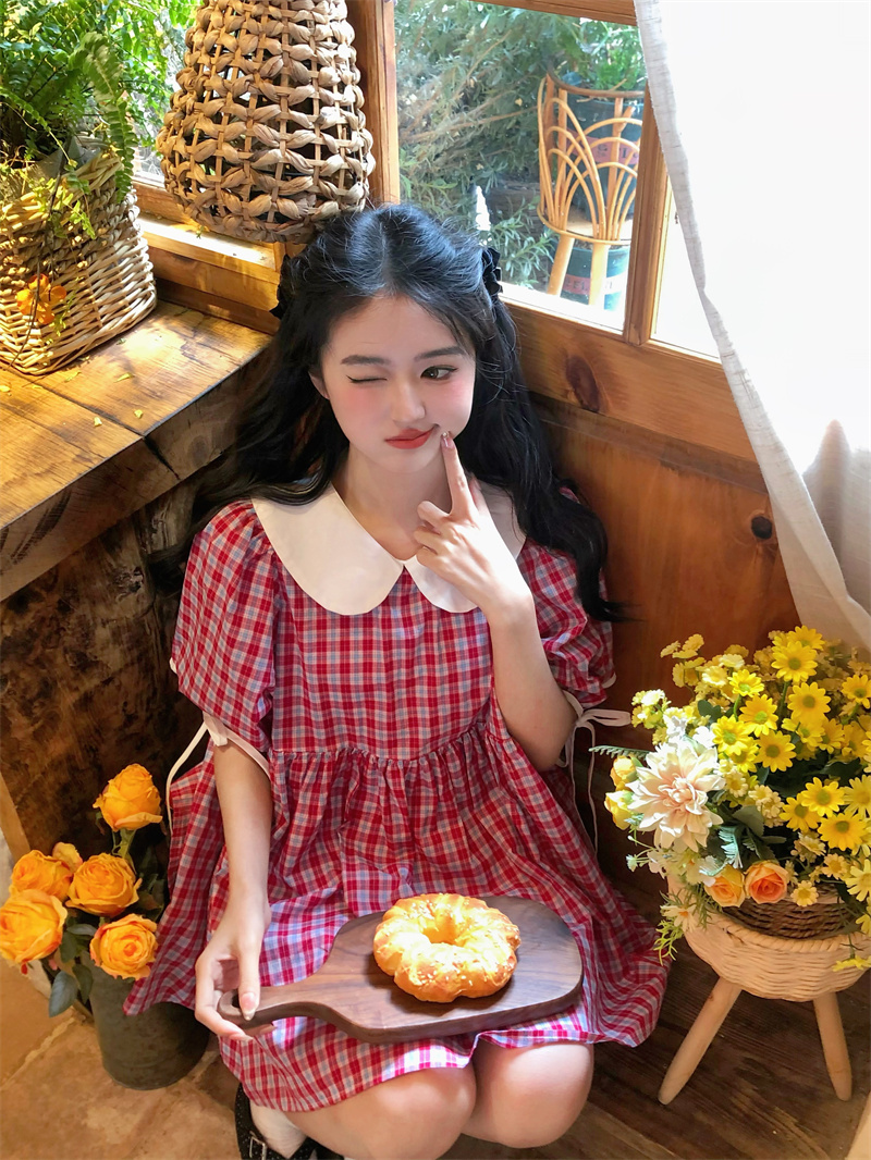 실사 빅 사이즈 새로운 한 부서 달콤함 연령 감소 패치워크 색상 베이비 칼라 레이스업 루즈핏 반팔 셔츠