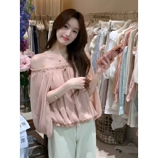 批发法式温柔木耳边一字肩<b class='q'>雪纺衫女</b>早春设计感独特漂亮超好看小衫上衣