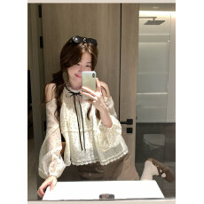 批发法式慵懒宽松长袖衬衫女设计感小众高级感轻奢波点<b class='q'>娃娃衫</b>露肩上衣