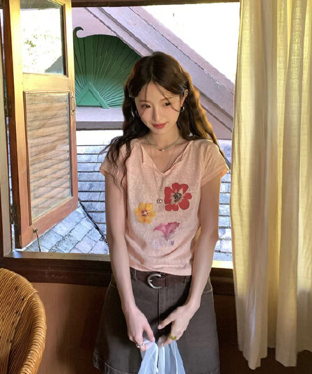 색상 꽃 V넥 눈꽃 면 반팔 티셔츠 여성 여름 섹션 풀오버 미니멀리즘 캐주얼 다용도 연령 감소 맨위 2026