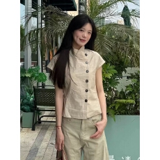批发<b class='q'>韩国</b>东大门单排扣撞色立领短袖小衫女夏季修身显瘦设计感复古上衣