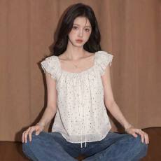 批发韩系娃娃衫设计感波点一字领泡泡袖衬衫女夏季蝴蝶结系带显瘦<b class='q'>上衣</b>