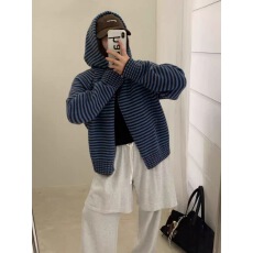 批发韩系撞色条纹拉链连帽<b class='q'>针织</b>开衫女秋冬宽松慵懒毛衣外套小个子上衣