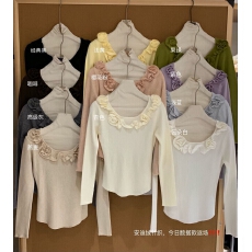 批发温柔风荷叶边玫瑰花领针织上衣女软糯弹力<b class='q'>修身</b>短款长袖<b class='q'>打底衫</b>