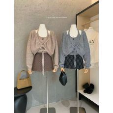 批发十三行Y.JIA秋季韩系挂脖针织吊带背心+<b class='q'>宽松</b>开衫外套两件套装女