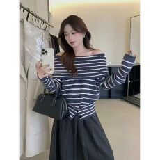 批发<b class='q'>韩版</b>气质一字肩撞色条纹针织衫女秋季新款时尚套头显瘦纯欲风上衣