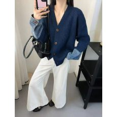 批发V领牛仔拼接袖针织开衫女秋季宽松复古单排扣软糯毛<b class='q'>衣外套</b>