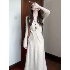 批发巨好看长袖针织连衣裙子女2026早秋季新款小香风韩系穿搭套装长裙