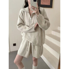 批发2026秋季针织套装半开领拉链套头毛衣<b class='q'>女</b>季松紧腰休闲<b class='q'>短裤</b>两件套