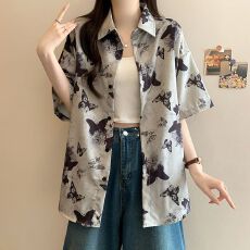 批发实拍2026夏季蝴蝶印花宽松休闲复古风上衣<b class='q'>短袖</b>防晒<b class='q'>衬衫女</b>