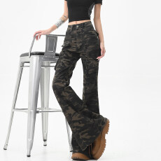 批发胖mm设计感美式迷彩工装<b class='q'>牛仔裤</b>女春夏时尚修身百搭高腰显瘦喇叭裤
