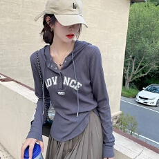 批发抖音质量<b class='q'>大码</b><b class='q'>女装</b>秋季新款t恤女遮肉修身显瘦短款长袖女ins