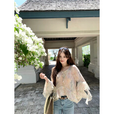 批发【AHY】精灵小衫 自带仙气定染花色碎花系带小衫两件套新品