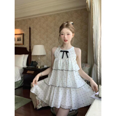 批发缪斯小赫本/千金感波点撞色娃娃装蝴蝶结连衣<b class='q'>裙</b>