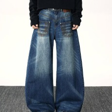 批发美式复古蓝闪电纹铆钉牛仔裤男2025新款宽松显瘦高街直筒阔腿<b class='q'>裤子</b>