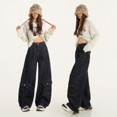 批发美式高街多口袋工装牛仔<b class='q'>裤</b>秋冬设计感宽松阔<b class='q'>腿</b>弯刀<b class='q'>裤</b>