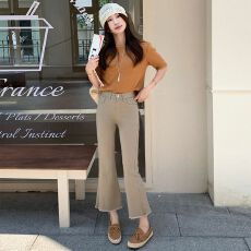 批发奶茶色牛仔微喇裤女2026春季新款百搭高腰显瘦特色毛边裤脚