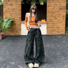 批发美式复古<b class='q'>迷彩</b>镰刀工装<b class='q'>裤</b>男女春季新款宽松显瘦阔腿休闲解构弯刀<b class='q'>裤</b>