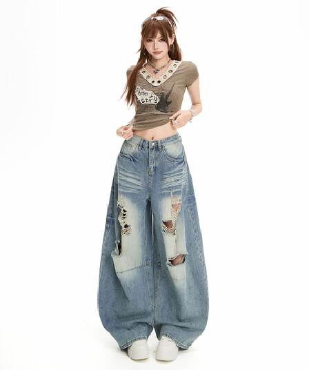 아메리칸 거리 레트로 워싱 마 오래된 찢어진 부분 청바지 여성 2026 새로운 디자인 센스 모통이 칼 와이드 레그 팬츠