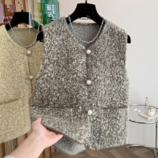 批发韩系高级感毛茸茸叠穿马甲背心女秋季2025软糯减龄宽松单排扣上衣