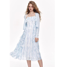 批发蓝色清新度假风吊带裙连衣裙2026夏季新款法式茶歇碎花裙甜美减龄