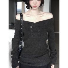 高智感一字肩针织衫女秋冬穿搭韩系长袖毛衣修身显瘦灰色露肩上衣