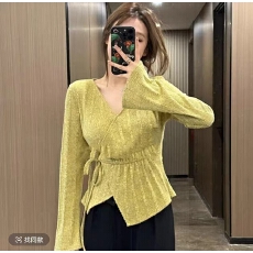 批发设计感纯欲V领气质针织衫秋冬收腰显瘦内搭打底上衣