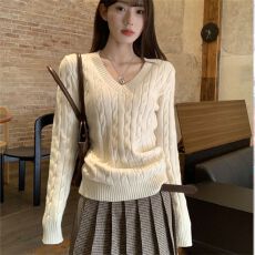 批发高级感V领麻花毛衣女秋冬内搭可外穿针织<b class='q'>打底衫</b>韩系穿搭显瘦上衣