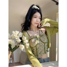 批发绿色小<b class='q'>开衫</b><b class='q'>短款</b>2026春夏新款气质收腰<b class='q'>针织</b>衫外套小个子防晒衣女