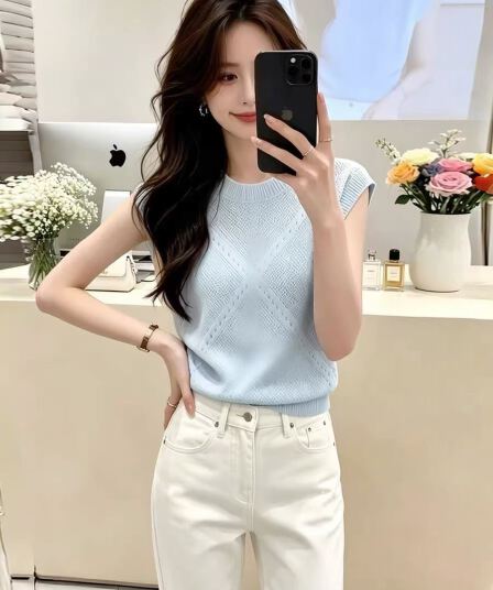 한 부서 홀로우 아웃 니트 반팔 티셔츠 2026 여름 새로운 패션 캐주얼 다용도 품격 연령 감소 다용도 맨위