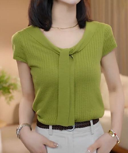한국 스타일 V넥 레이스업 홀로우 아웃 반팔 니트 스웨터 여성 여름 새로운 품격 다용도 슬림해 보이는 작은 셔츠 패션 맨위