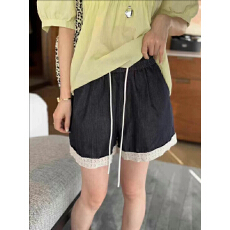 批发韩版设计感蕾丝花边拼接<b class='q'>牛仔</b>短裤女夏季2025新款宽松休闲阔腿热裤