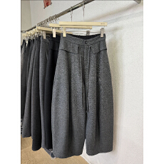 批发<b class='q'>设计</b>感复合毛呢阔腿弯刀裤女大码2025秋冬新款显瘦高腰气质休闲裤