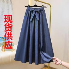 批发大码牛仔半身裙女2026春夏新款抽绳高腰显瘦百搭松紧腰中长裙子潮