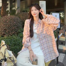 批发韩版春季格子衬衫原宿风休闲懒惰风百搭衬衣时尚<b class='q'>防晒衣</b>女外套