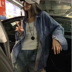 批发韩版春季oversize长袖复古格子设计感双面格子衬衫宽松外套女衬衣