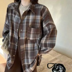 批发<b class='q'>韩版</b>春季复古宽松衬衣设简约休闲时尚格子衬衫<b class='q'>长袖</b>百搭上衣外套女