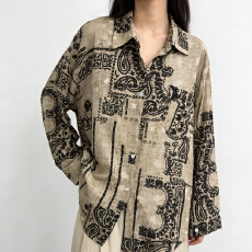 批发<b class='q'>韩版</b>夏季复古花纹衬衫宽松休闲防晒衣女长袖设计感外套原宿风衬衣