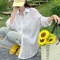 批发<b class='q'>韩版</b>夏季植物提花透视装<b class='q'>衬衫</b>休闲设计感防晒衣女时尚宽松上衣外套
