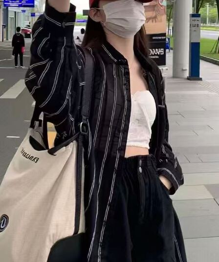 한국 스타일 여름 oversize 클래식 스트라이프 셔츠 하라주쿠 스타일 미니멀리즘 긴팔 캐주얼 자외선 차단 셔츠 여성 재킷