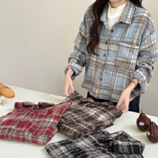 批发韩版秋冬东大门新款短款毛呢<b class='q'>格子</b><b class='q'>衬衫</b>设计感休闲长袖上衣女外套潮
