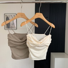 批发ACHI大也池莱赛尔带胸垫扭结褶皱吊带背心女白色纯欲修身短款上衣