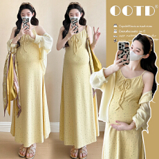 批发实拍~2025秋季新品韩版时尚碎花吊带裙+防晒衬衣减龄显瘦套装