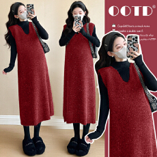 批发实拍现现~2026秋冬<b class='q'>新款</b>韩版时尚网红细闪马甲裙+打底衫新年套装