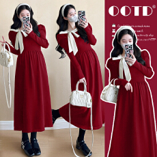 批发<b class='q'>实拍</b>现现～2026冬新款韩版时尚茶歇气质显瘦网红跨年圣诞连衣裙