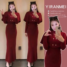 新品现现~2026冬季新款时尚千金风气质新年红色喜庆斗篷三件套装