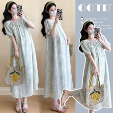 批发实拍现现~2026夏季新品<b class='q'>韩版</b>时尚薄荷曼波绿气质显瘦减龄连衣裙