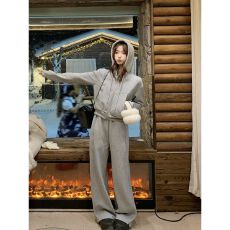 批发<b class='q'>运动</b>套装女春秋季学生宽松韩版<b class='q'>显瘦</b>时尚连帽卫衣休闲两件套阔腿裤