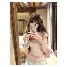 批发烟熏桃桃Embertia女夏季设计感小众短袖<b class='q'>T</b><b class='q'>恤</b>粉色蕾丝正肩短款上衣